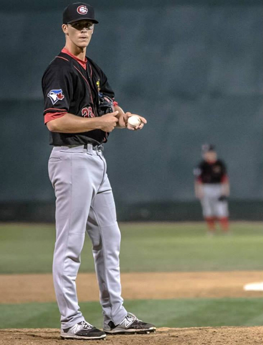 formar athlet Bob Wheatley showcase